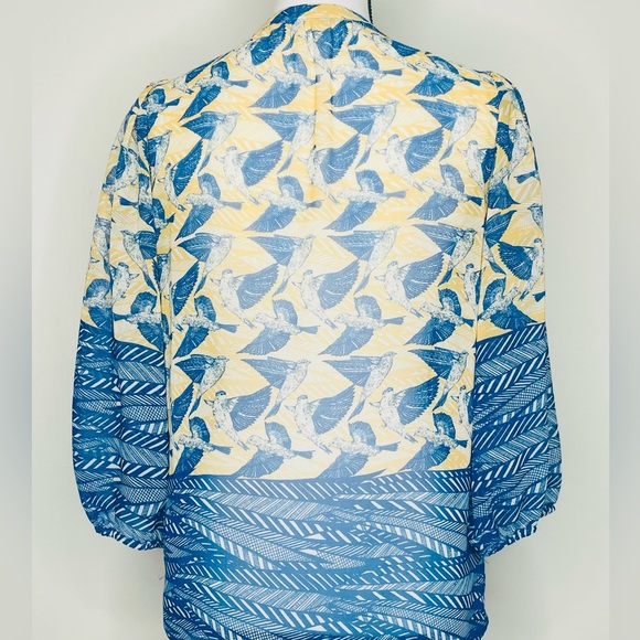 COLLECTIVE CONCEPTS Sz M Golden Yellow/Blue Birds Print 3/4 Sleeve Women Blouse - Picture 6 of 6